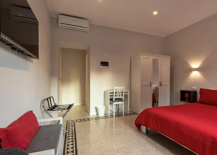 Brick & Arch Daire Roma